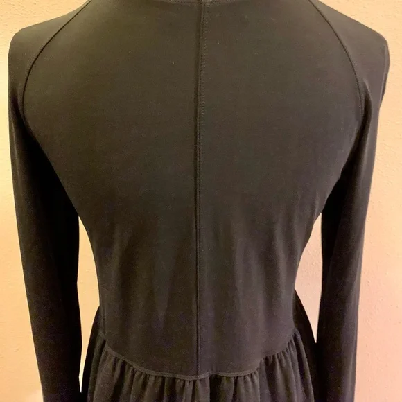 NFS LN BEAUTIFUL PIAZZA SEMPIONE CREPE RUFFLED TOP. LONG SLEEVE. PULLOVER. - Picture 6 of 8